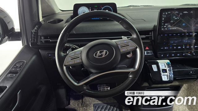 Hyundai Staria Lounge 7-Seater Inspiration 2023 — фото 14