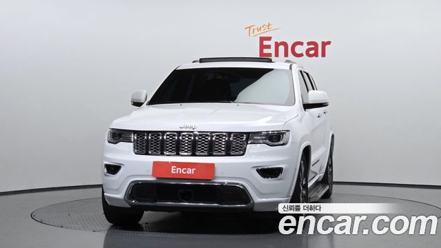 Jeep Grand Cherokee 3.0 Diesel Overland WK2 2018 — фото 3