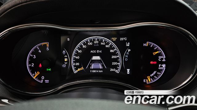 Jeep Grand Cherokee 3.0 Diesel Overland WK2 2018 — фото 8