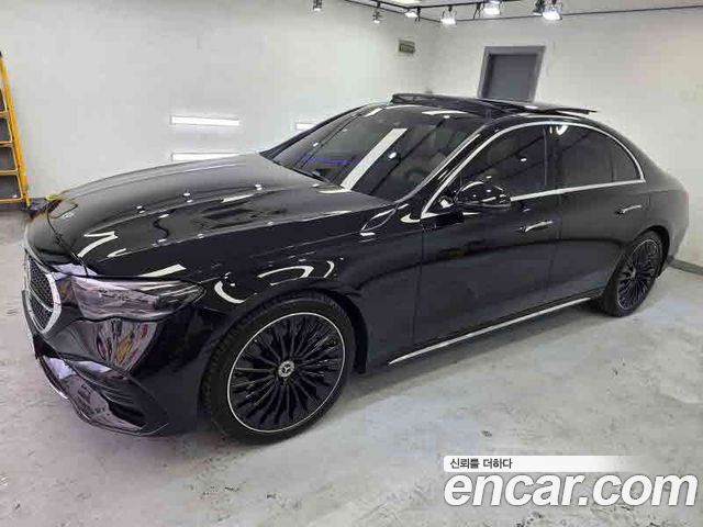 Mercedes-Benz E-Class (W214) E300 4MATIC AMG Line 2026 — фото 3