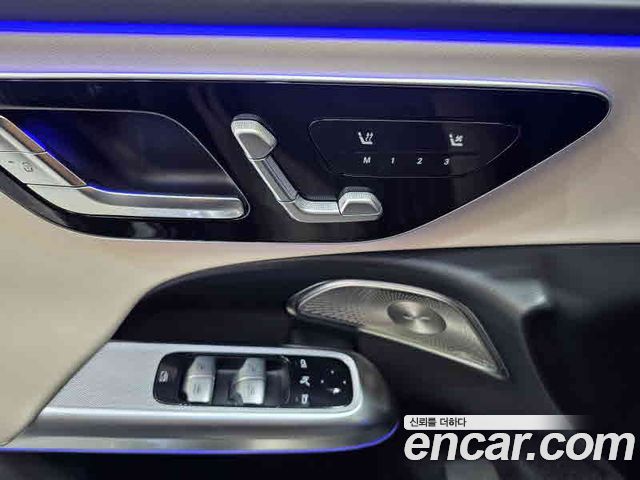 Mercedes-Benz E-Class (W214) E300 4MATIC AMG Line 2026 — фото 17
