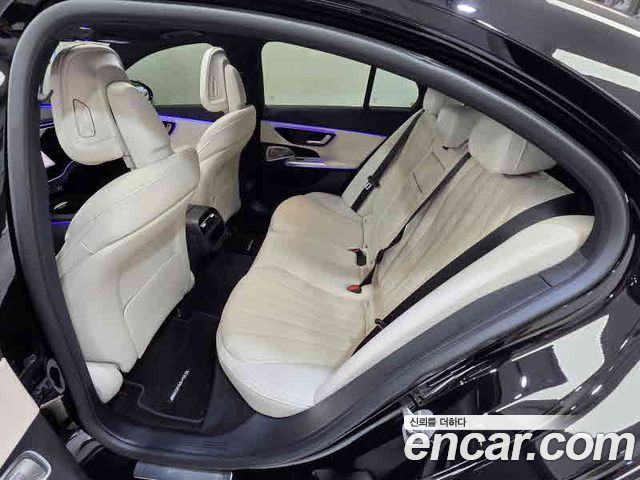 Mercedes-Benz E-Class (W214) E300 4MATIC AMG Line 2026 — фото 24