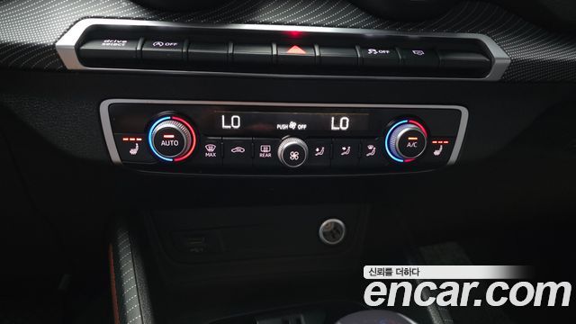 Audi Q2 35 TDI 2023 — фото 16