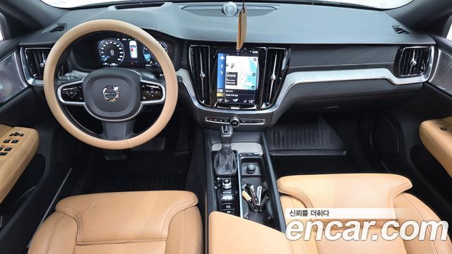 Volvo V60 Cross Country (II) T5 Pro AWD 2020 — фото 7
