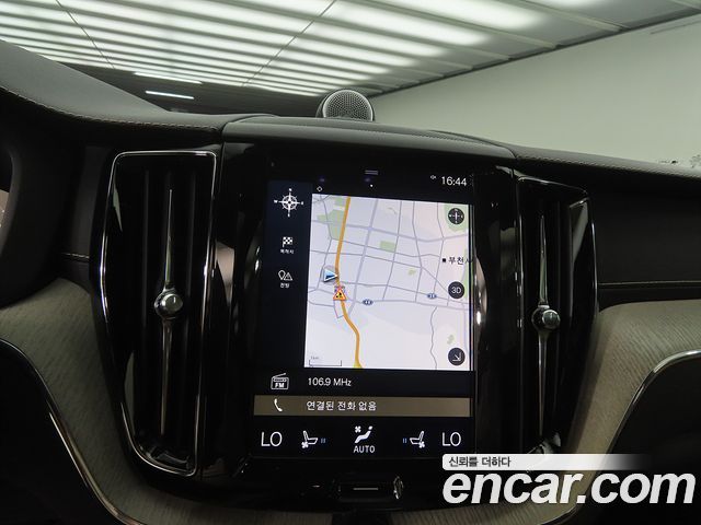 Volvo XC60 (II) T6 Inscription 2018 — фото 17