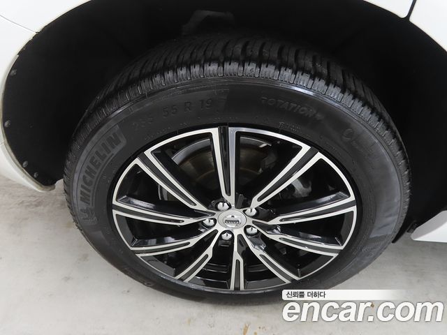 Volvo XC60 (II) T6 Inscription 2018 — фото 24