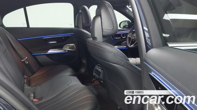 Mercedes-Benz E-Class (W214) E300 4MATIC Exclusive 2024 — фото 10