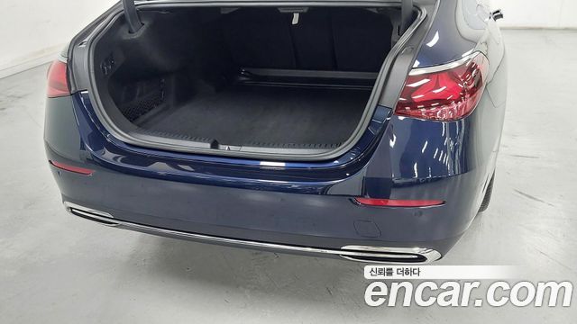 Mercedes-Benz E-Class (W214) E300 4MATIC Exclusive 2024 — фото 15