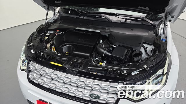 Land Rover Discovery Sport (II) P250 SE 2023 — фото 6