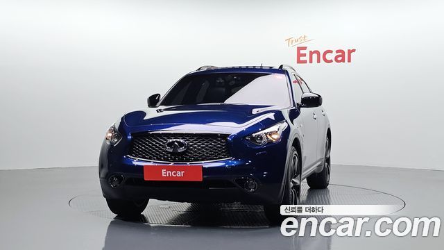 Infiniti QX70 3.7 AWD Special Edition 2017 — фото 3
