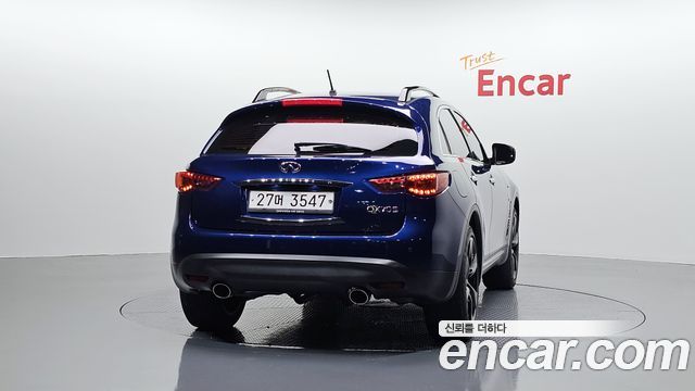 Infiniti QX70 3.7 AWD Special Edition 2017 — фото 4