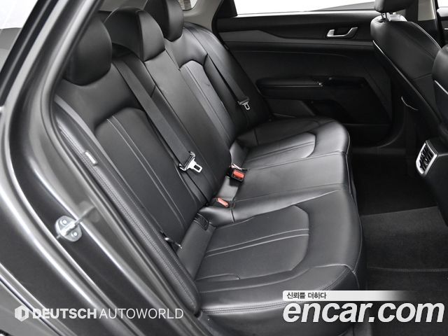 Kia K5 (III) 2.0 Prestige 2024 — фото 16