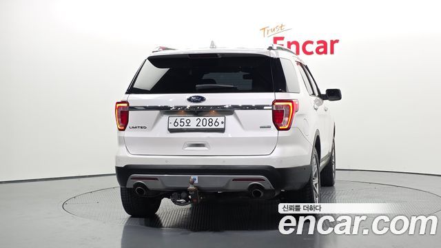 Ford Explorer 2.3 Limited 4WD 5th 2017 — фото 4