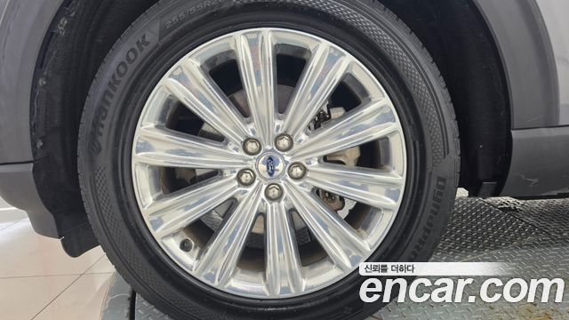 Ford Explorer (VI) 2.3 LimIted 4WD 2021 — фото 19