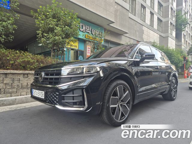 Volkswagen Touareg (III) 3.0 TDI R-Line