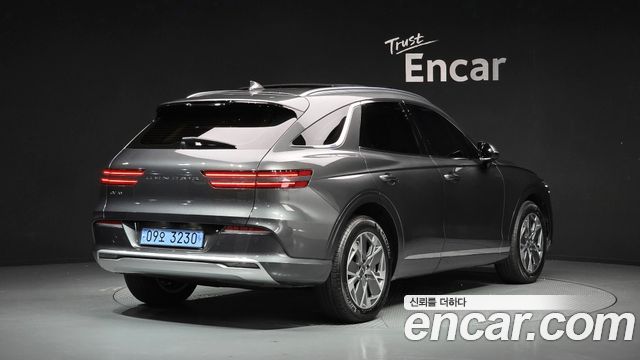 Genesis Electrified (GV70) e-AWD 2022 — фото 2