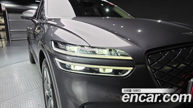 Genesis Electrified (GV70) e-AWD 2022 — фото 22