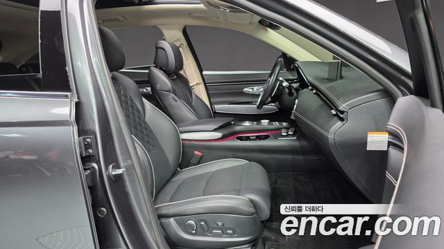 Genesis Electrified (GV70) e-AWD 2022 — фото 26