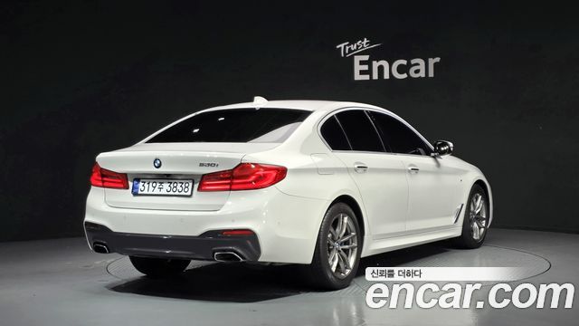 BMW 5 Series (G30) 530i M Sport Package Plus 2018 — фото 2