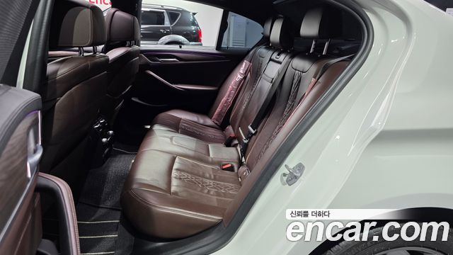 BMW 5 Series (G30) 530i M Sport Package Plus 2018 — фото 11