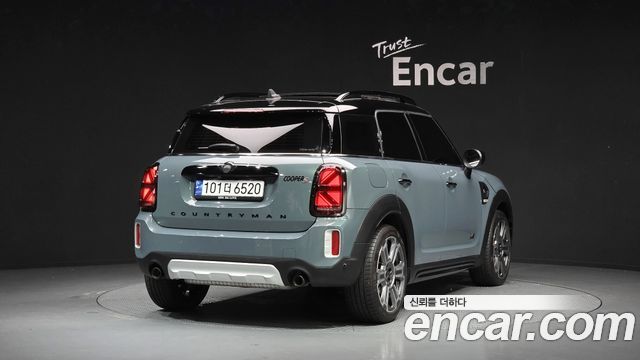 MINI Cooper S Countryman ALL4 Classic Launch Pack 2nd 2023 — фото 2