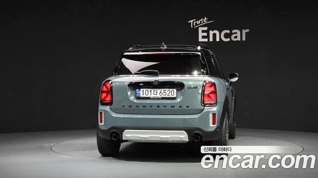 MINI Cooper S Countryman ALL4 Classic Launch Pack 2nd 2023 — фото 4