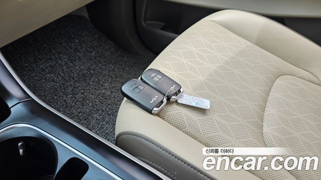 Kia Carnival (IV) Diesel 9-Seater Prestige 2022 — фото 15