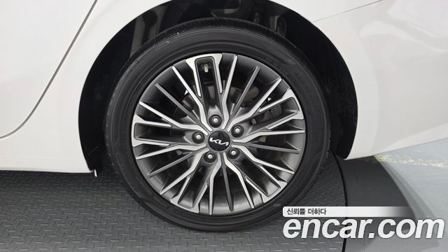 Kia K3 (II) 1.6 Noblesse 2022 — фото 21