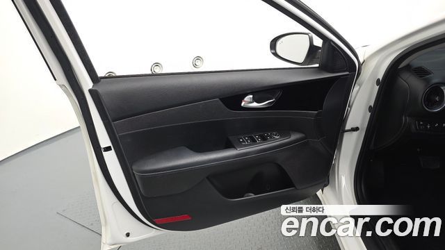 Kia K3 (II) 1.6 Noblesse 2022 — фото 24