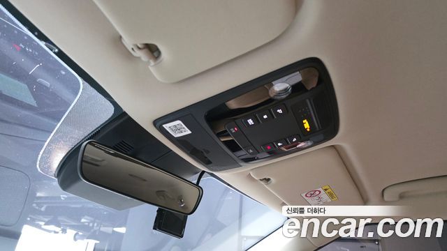 Kia Carnival (IV) Diesel 9-Seater Prestige 2022 — фото 17