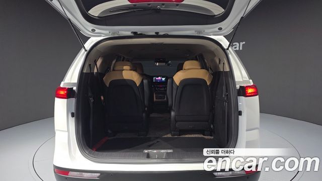 Kia Carnival (IV) Diesel 9-Seater Prestige 2022 — фото 19