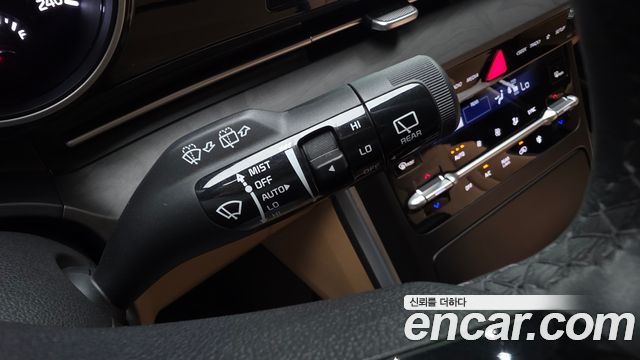 Kia Carnival (IV) Diesel 9-Seater Prestige 2022 — фото 28