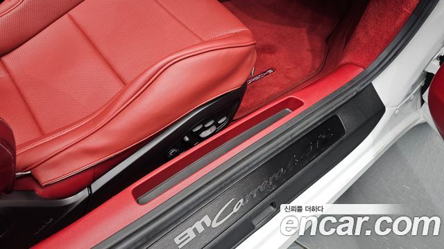 Porsche 911 (992) Carrera 4 GTS Cabriolet 2024 — фото 33