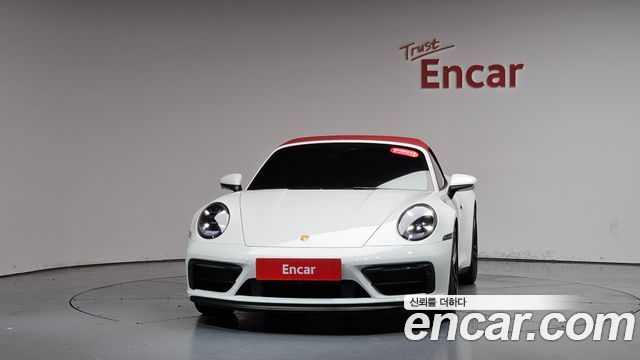 Porsche 911 (992) Carrera 4 GTS Cabriolet 2024 — фото 39