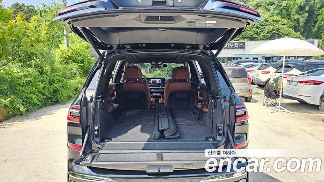 BMW X7 (G07) xDrive 40i M Sport 6STR 2025 — фото 18