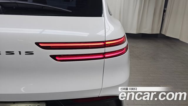 Genesis GV70 2.5T Gasoline AWD 2026 — фото 23