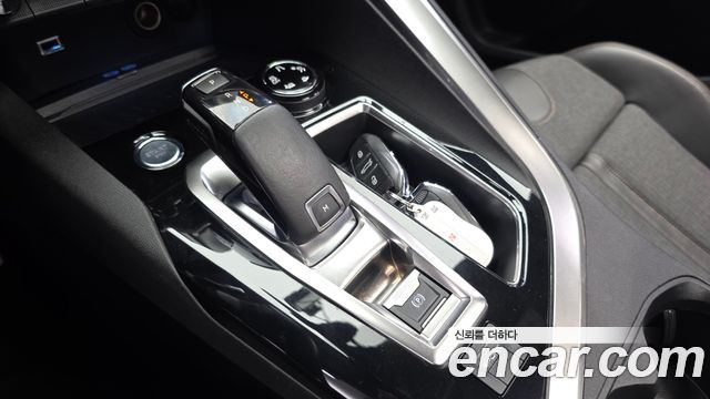 Peugeot 5008 (II) 1.6 BlueHDi GT Line 2019 — фото 9