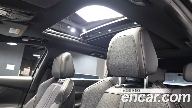 Peugeot 5008 (II) 1.6 BlueHDi GT Line 2019 — фото 16