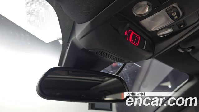 Peugeot 5008 (II) 1.6 BlueHDi GT Line 2019 — фото 19