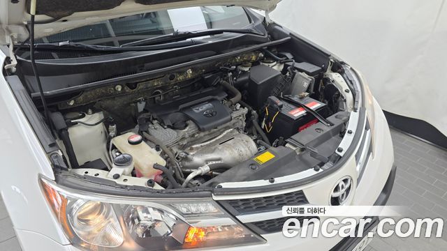 Toyota RAV4 2.5 4WD 4th 2014 — фото 6