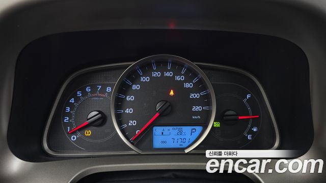 Toyota RAV4 2.5 4WD 4th 2014 — фото 8