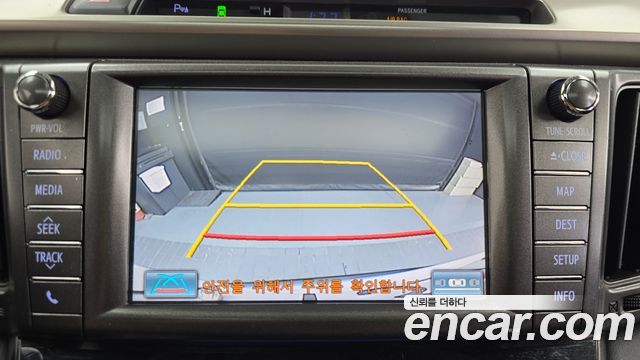 Toyota RAV4 2.5 4WD 4th 2014 — фото 14