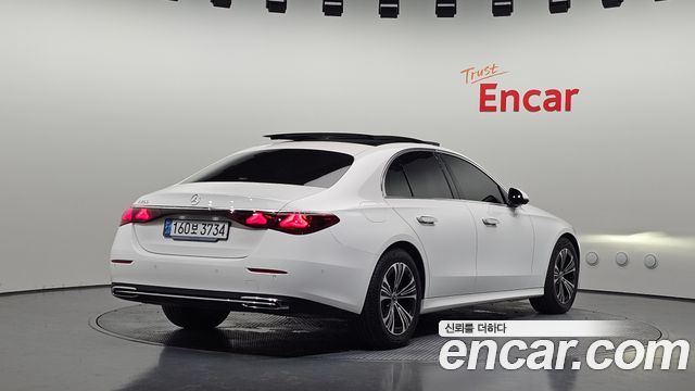Mercedes-Benz E-Class (W214) E200 Avantgarde 2025 — фото 2