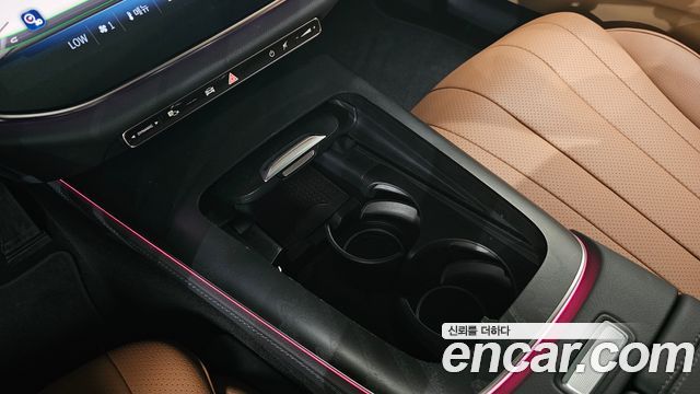 Mercedes-Benz E-Class (W214) E200 Avantgarde 2025 — фото 18