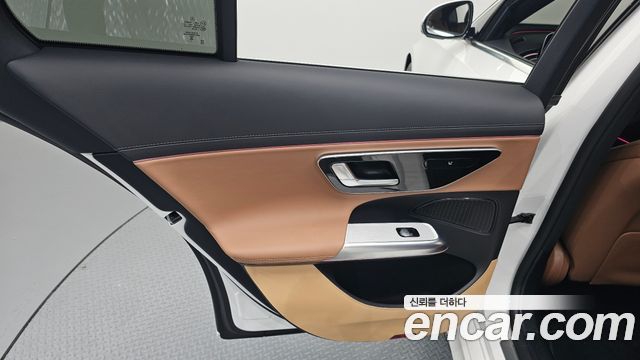 Mercedes-Benz E-Class (W214) E200 Avantgarde 2025 — фото 25