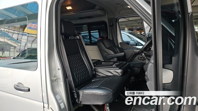 Renault Korea Master 2.3 15-Seater 2020 — фото 18