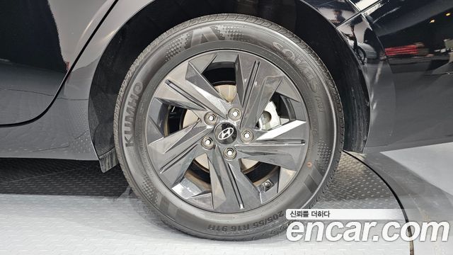 Hyundai Avante (CN7) 1.6 Inspiration 2021 — фото 27