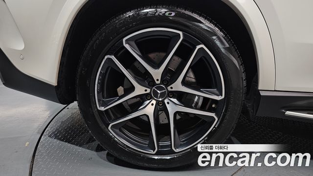 Mercedes-Benz GLE-Class (W167) AMG GLE53 4MATIC+ 2022 — фото 27