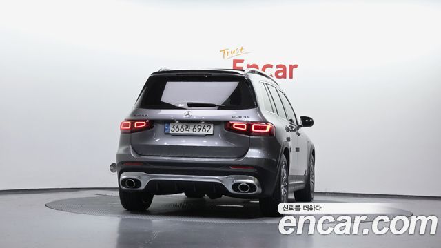 Mercedes-Benz GLB-Class (X247) AMG GLB35 4MATIC 2021 — фото 4