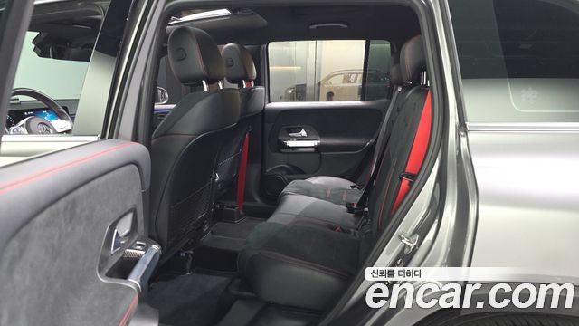 Mercedes-Benz GLB-Class (X247) AMG GLB35 4MATIC 2021 — фото 32